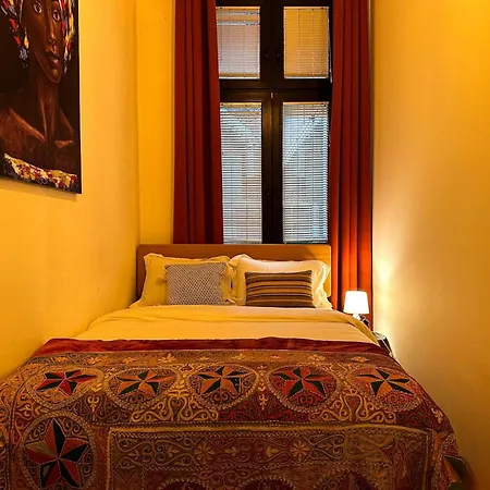 Apartmán Friends Loft With Terrace & River View Old Town *